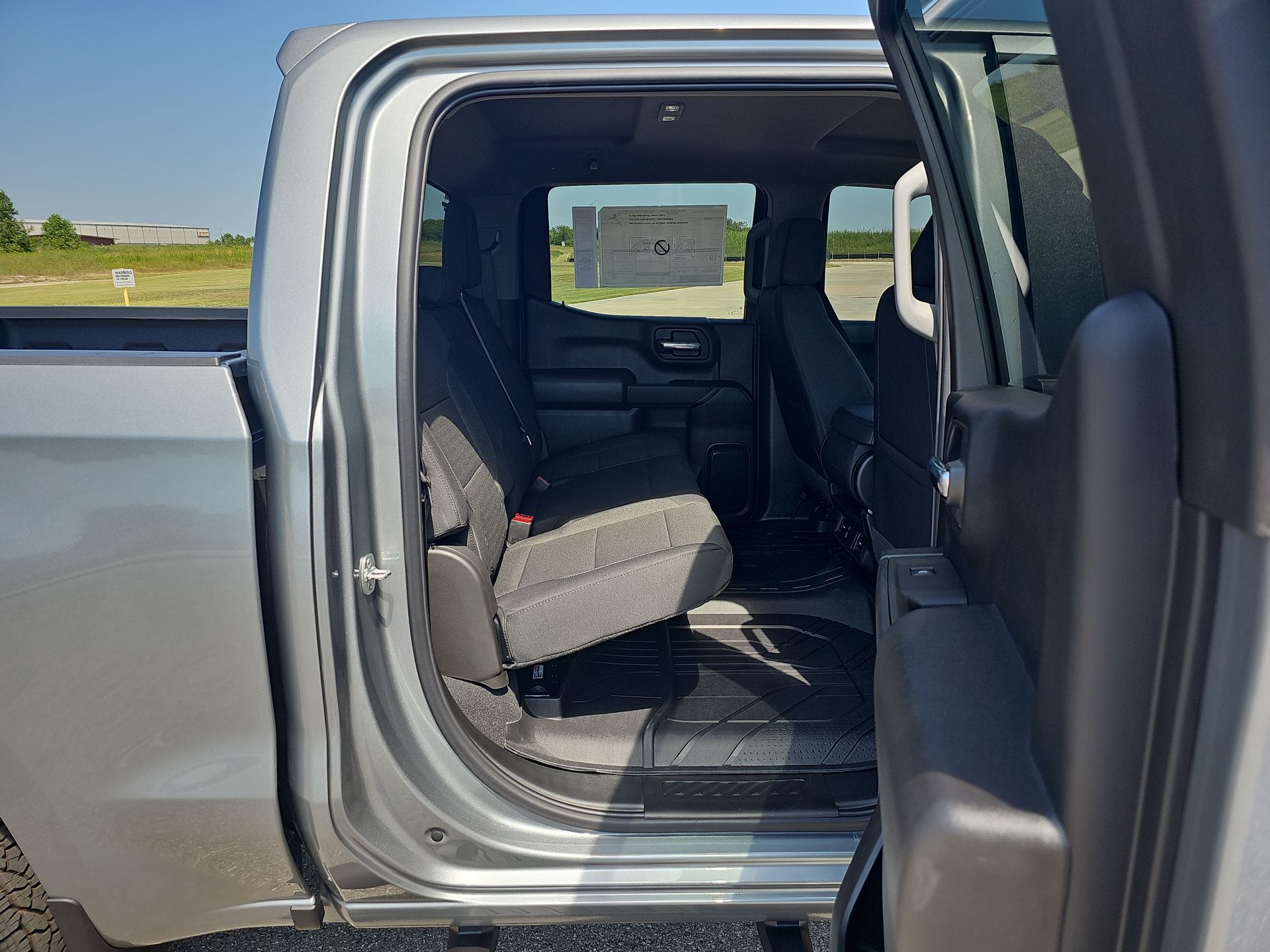 2026 Chevrolet Silverado 1500 Custom - Photo 84