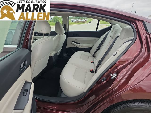 2025 Nissan Altima SV - Photo 24