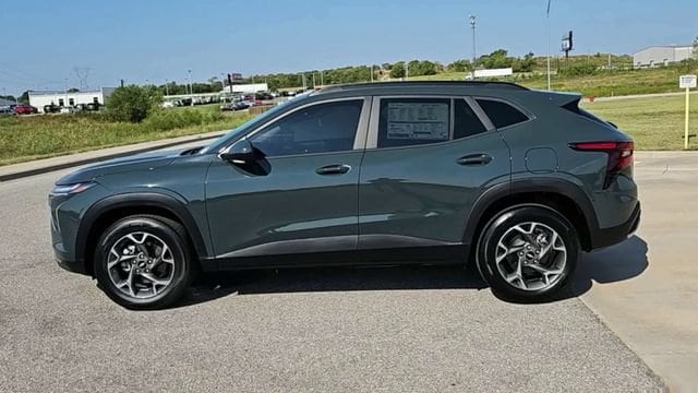 2026 Chevrolet Trax LT - Photo 5