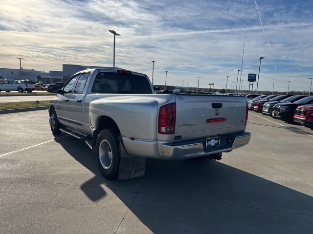 2006 Dodge Ram 3500 SLT photo 3