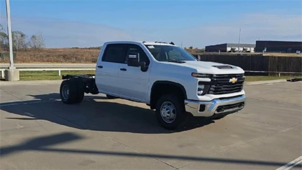 New 2026 Chevrolet Silverado 3500 HD Chassis Cab Work Truck Truck