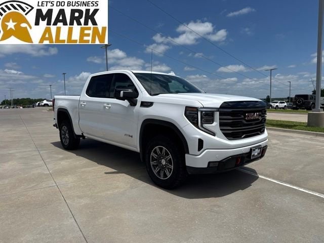 2025 GMC Sierra 4WD Crew Cab Short Box AT4's photo