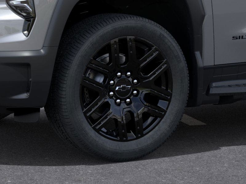 2026 Chevrolet Silverado EV LT - Photo 43