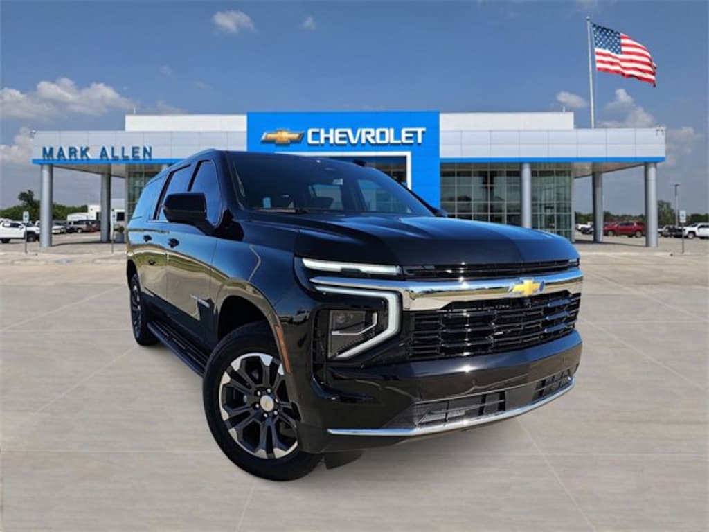 New 2026 Chevrolet Suburban LS SUV