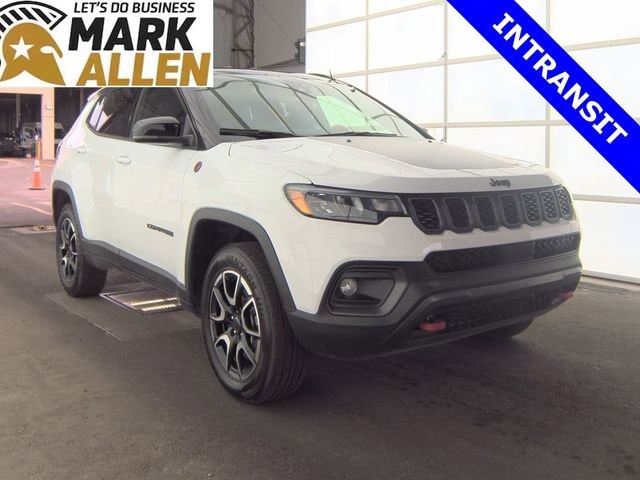2025 Jeep Compass Trailhawk 4X4's photo