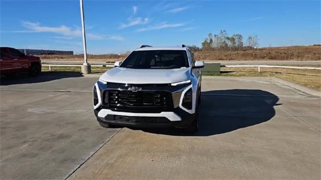 New 2026 Chevrolet Equinox Activ SUV