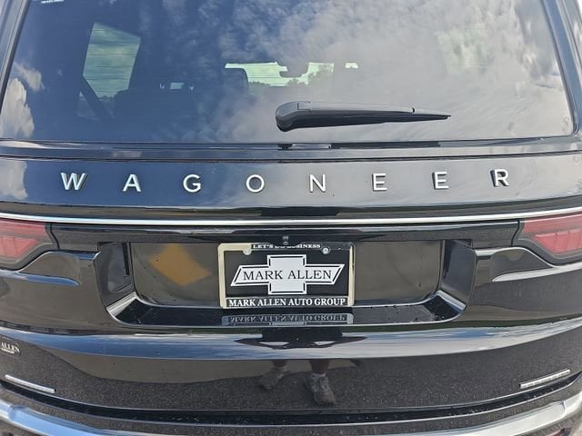 2023 Jeep Wagoneer Series III - Photo 31