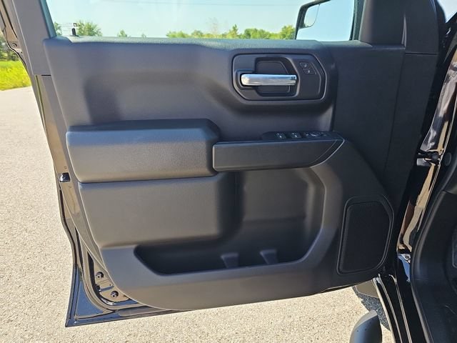 2026 Chevrolet Silverado 1500 Custom - Photo 21