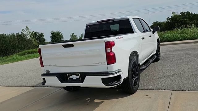 2026 Chevrolet Silverado 1500 Custom - Photo 8
