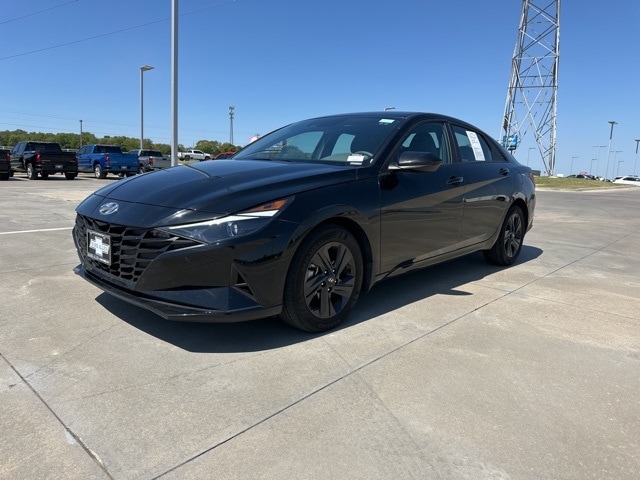 Used 2023 Hyundai Elantra SEL with VIN KMHLM4AGXPU525215 for sale in Glenpool, OK