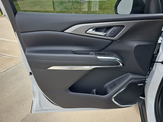 2026 Chevrolet Traverse LT - Photo 22