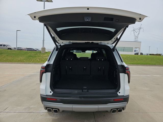 2026 Chevrolet Traverse LT - Photo 26