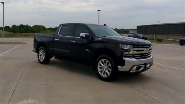 Used 2021 Chevrolet Silverado 1500 LTZ with VIN 3GCUYGET9MG104686 for sale in Glenpool, OK