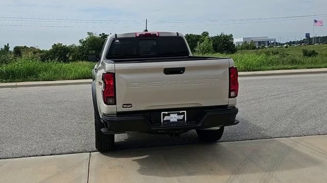 2026 Chevrolet Colorado Trail Boss - Photo 7
