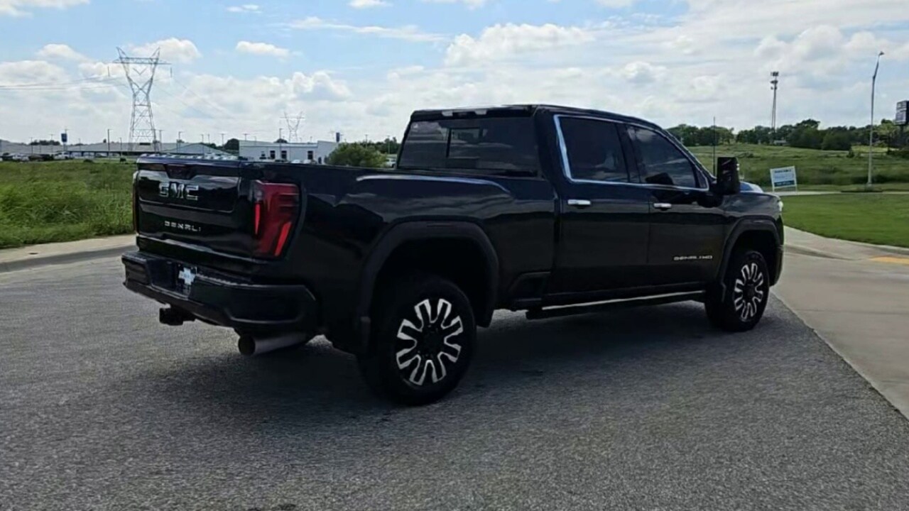 2024 GMC Sierra 2500HD Denali Ultimate - Photo 43