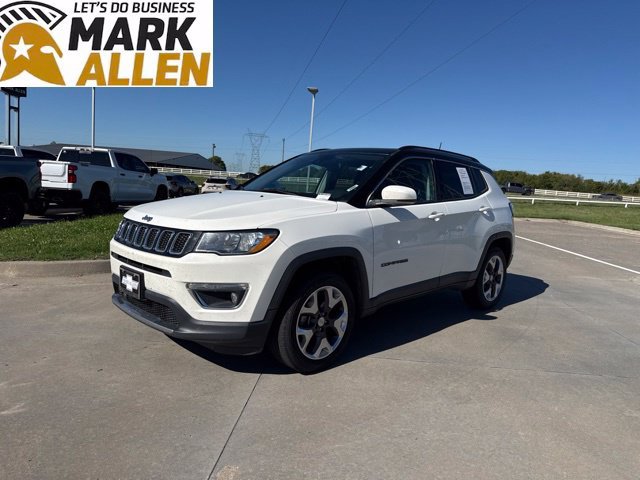 Used 2019 Jeep Compass Limited with VIN 3C4NJDCB9KT748369 for sale in Glenpool, OK