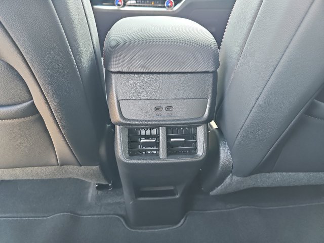 2027 Chevrolet Equinox RS - Photo 20