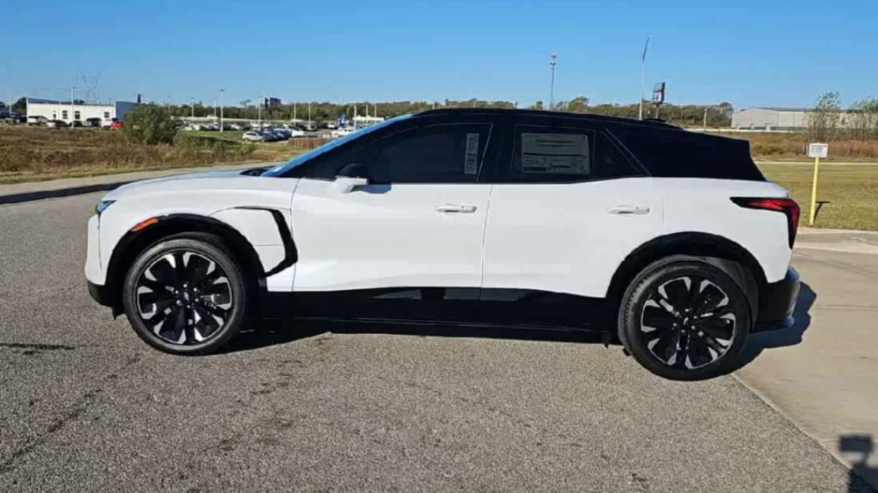 2026 Chevrolet Blazer EV RS - Photo 64