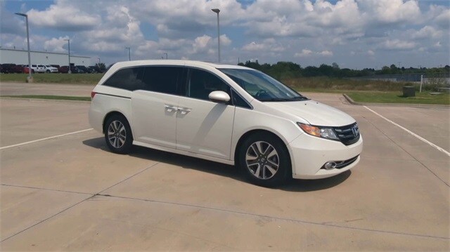 Used 2017 Honda Odyssey Touring Elite with VIN 5FNRL5H99HB000171 for sale in Glenpool, OK