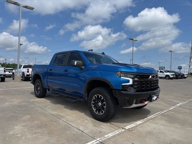 2023 Chevrolet Silverado 1500 ZR2 4X4 Crew Cab Short Box's photo
