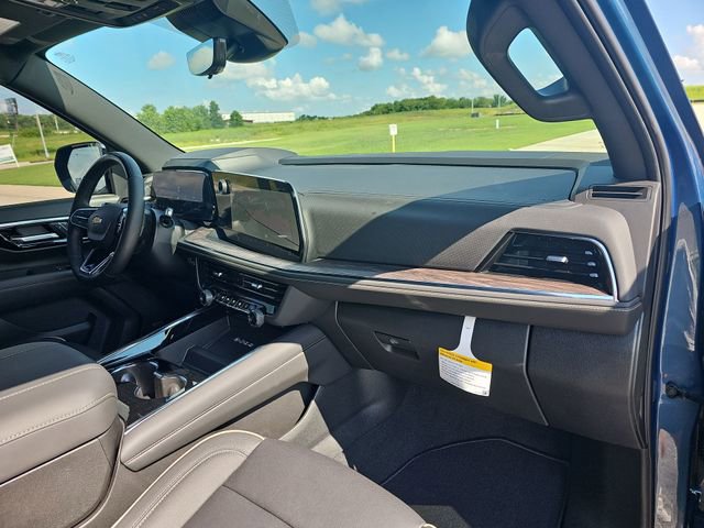 2025 Chevrolet Tahoe Premier - Photo 30