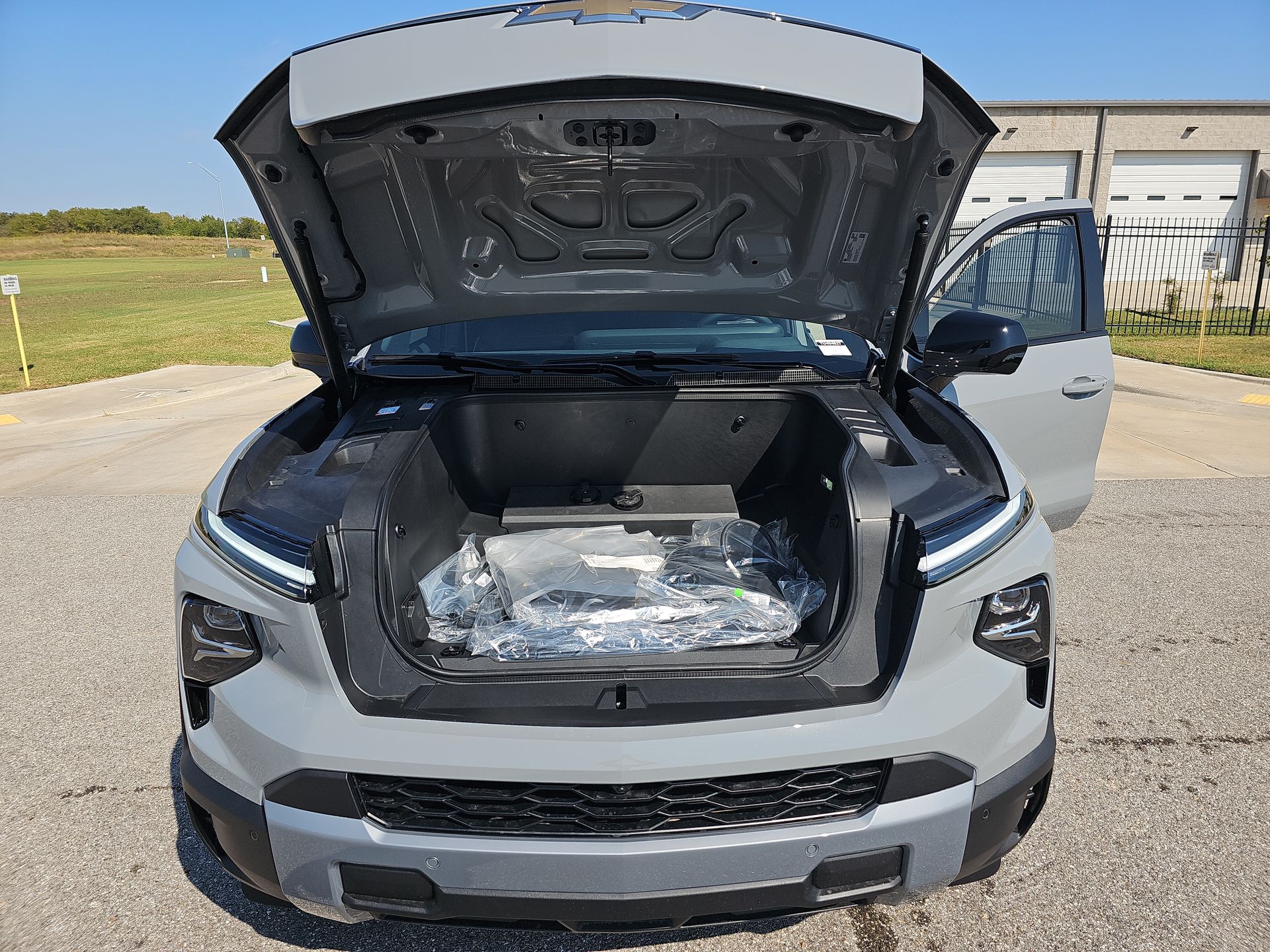 2026 Chevrolet Silverado EV LT - Photo 87