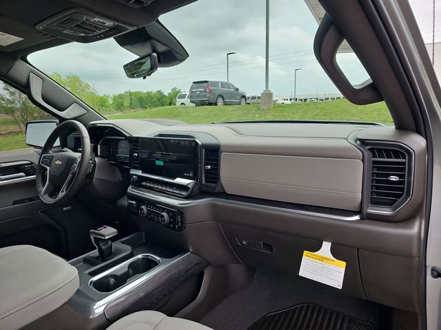 2026 Chevrolet Silverado 1500 LTZ - Photo 30