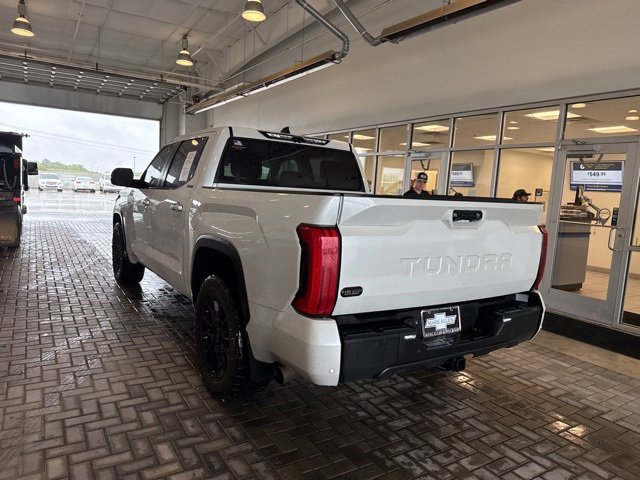 2024 Toyota Tundra Limited photo 3