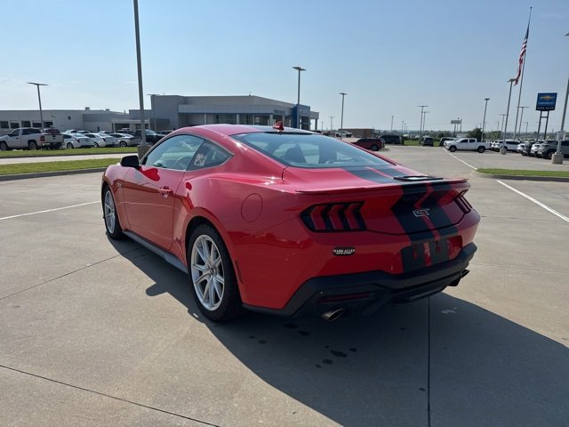 2024 Ford Mustang GT photo 3