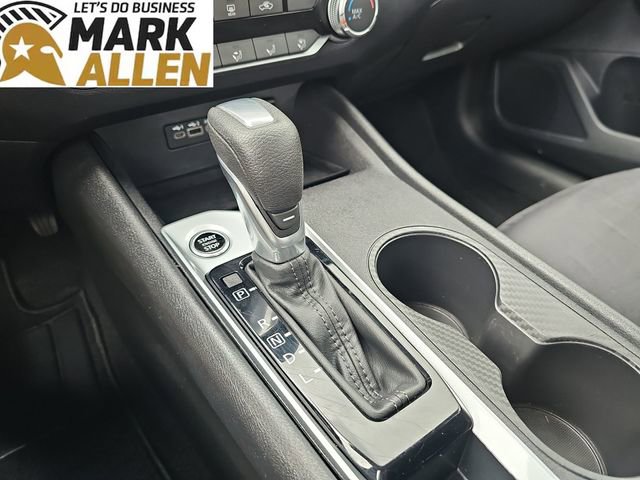 2025 Nissan Altima SV - Photo 15