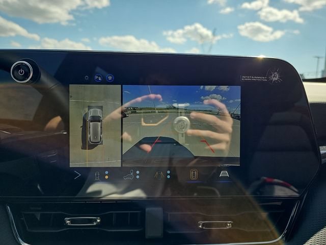 2027 Chevrolet Equinox RS - Photo 15
