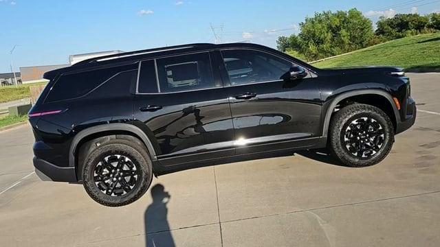 2027 Chevrolet Traverse Z71 - Photo 9