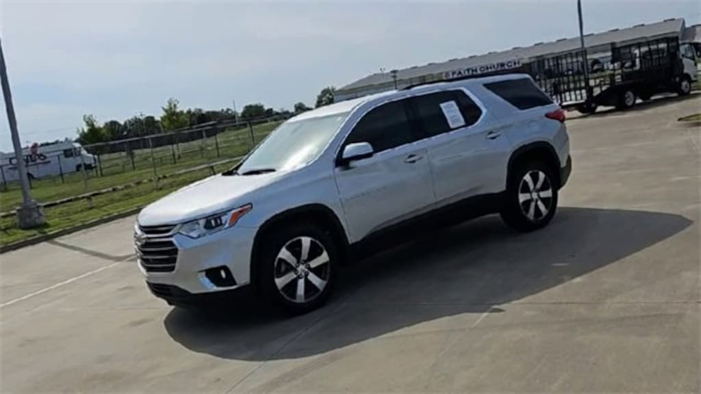 Used 2020 Chevrolet Traverse LT Leather SUV