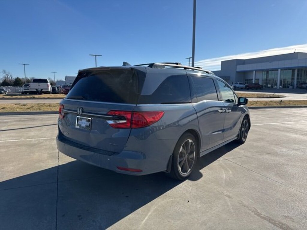 Used 2023 Honda Odyssey Elite Van