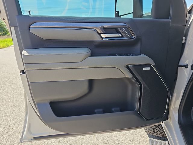 2026 Chevrolet Silverado 2500 HD ZR2 - Photo 23