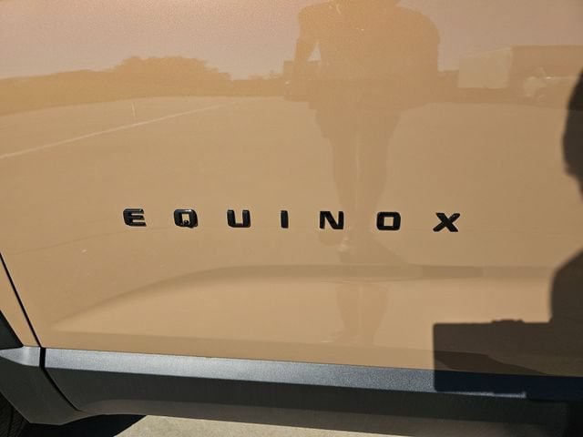 2027 Chevrolet Equinox LT - Photo 32