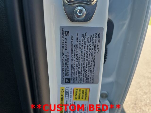 2025 Chevrolet Silverado 3500 HD Work Truck - Photo 32