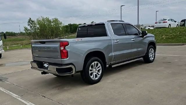 2026 Chevrolet Silverado 1500 LTZ - Photo 8