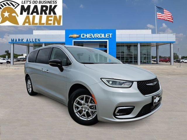 2024 Chrysler Pacifica