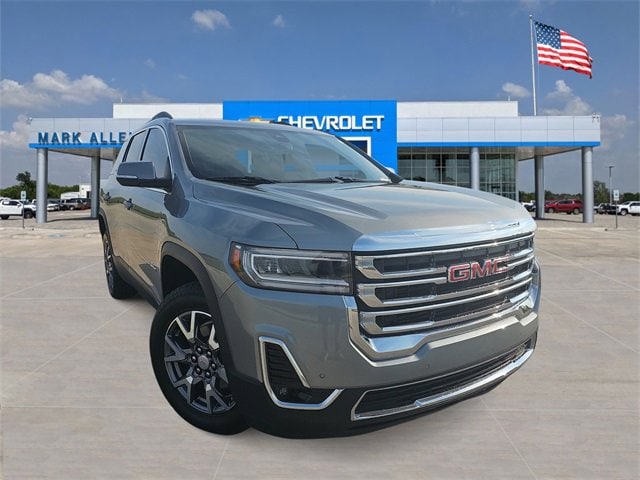 2023 GMC Acadia SLT's photo