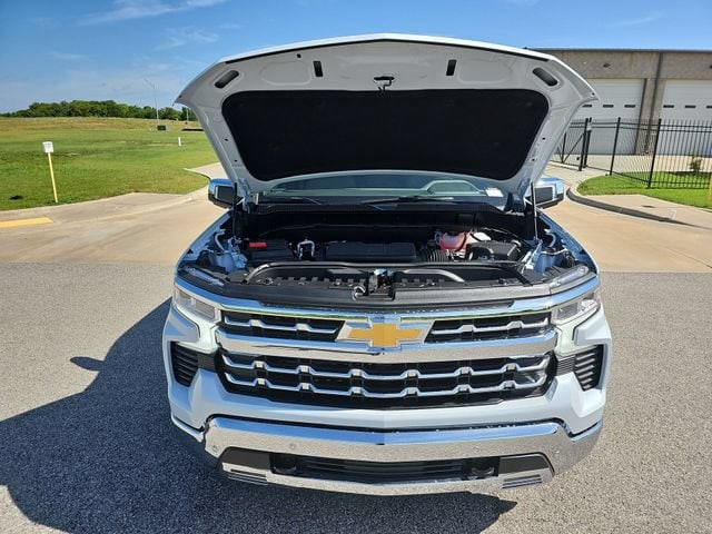 2026 Chevrolet Silverado 1500 LTZ - Photo 30
