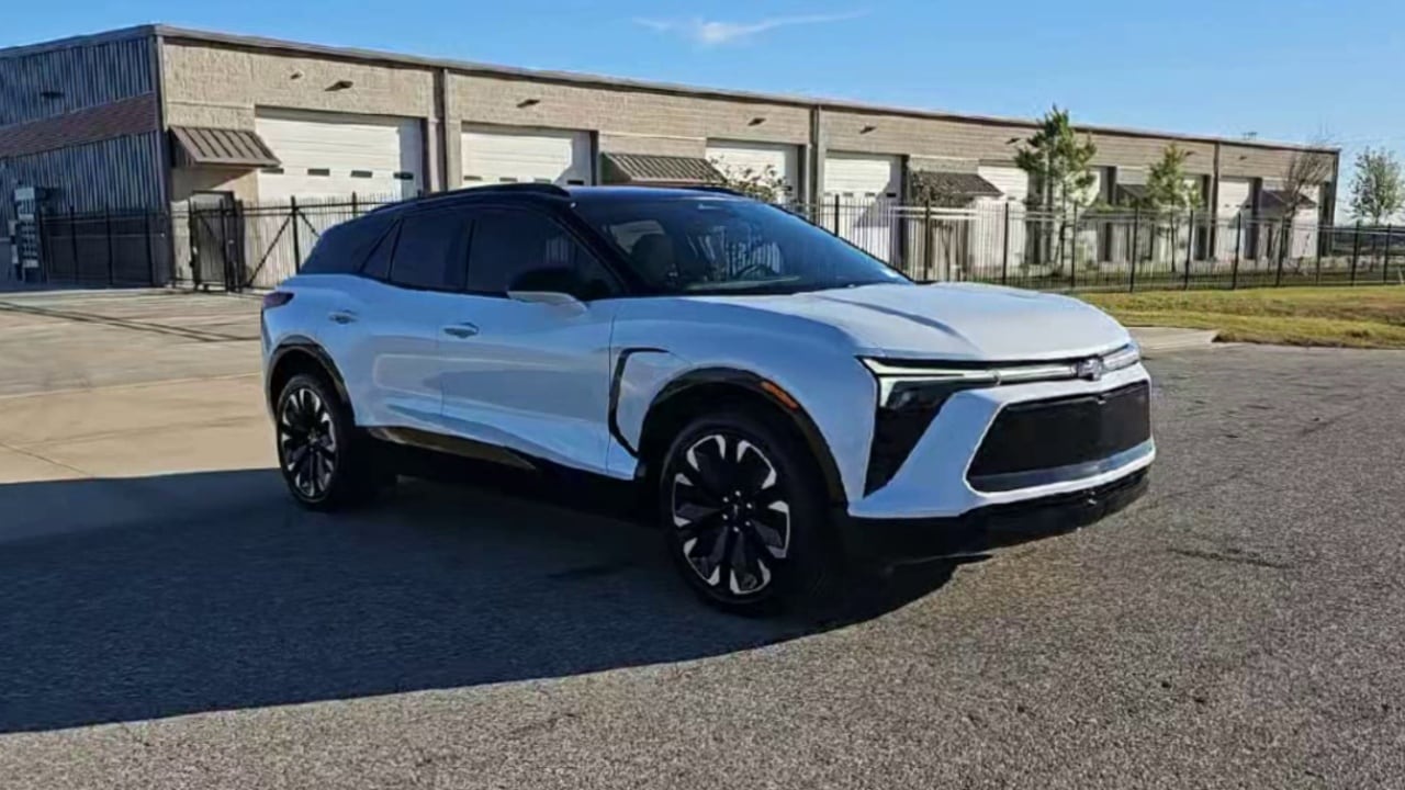 2026 Chevrolet Blazer EV RS - Photo 61
