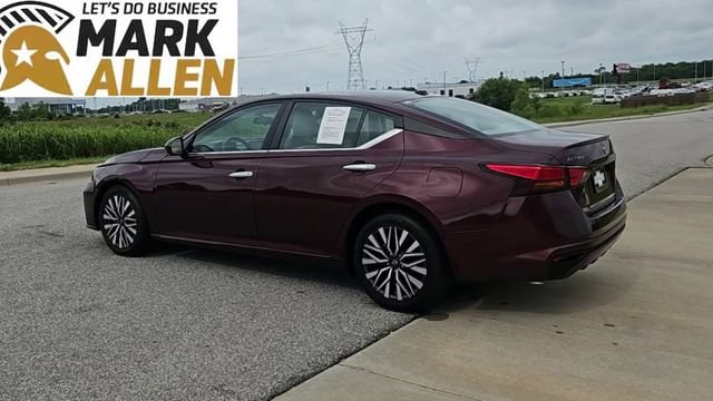 2025 Nissan Altima SV - Photo 6