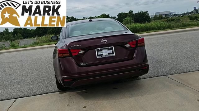 2025 Nissan Altima SV - Photo 7