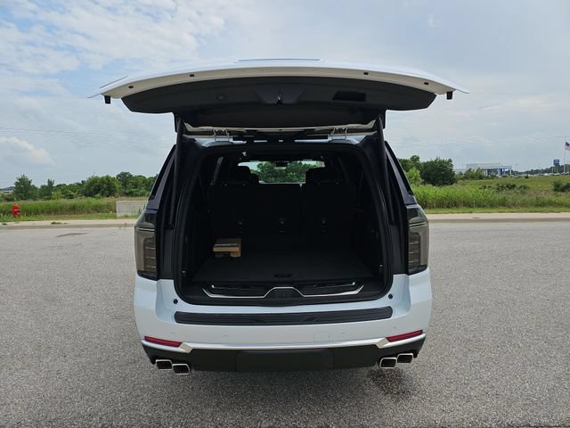 2026 Chevrolet Suburban High Country - Photo 27