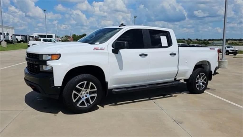 Used 2019 Chevrolet Silverado 1500 Custom Trail Boss Truck Crew Cab