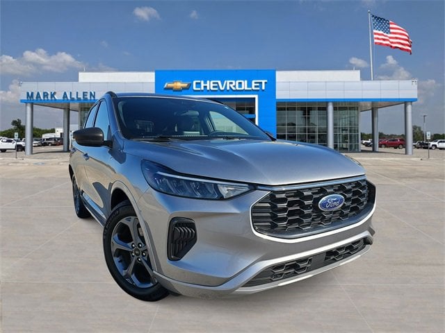 2024 Ford Escape ST-Line's photo