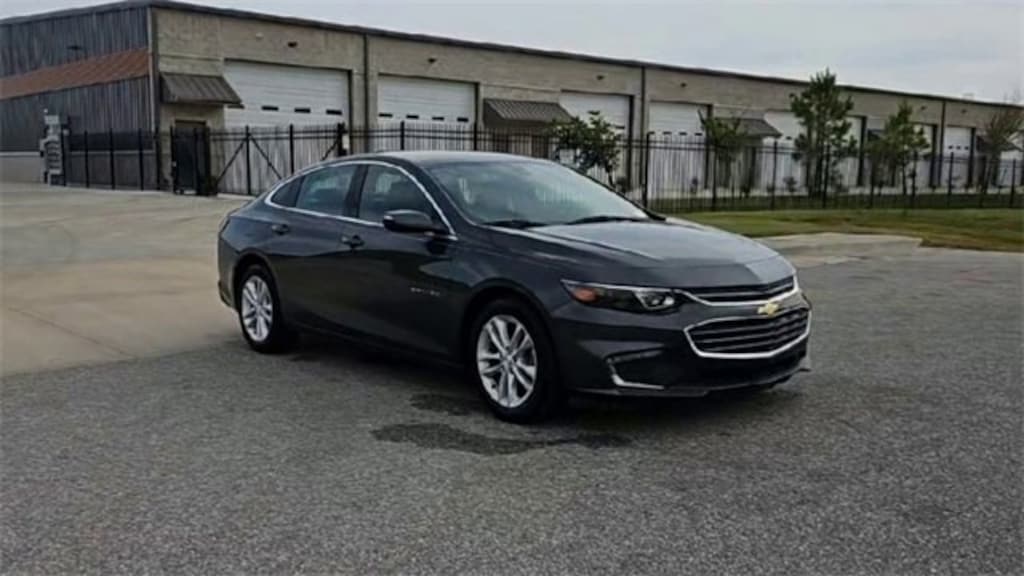 Used 2018 Chevrolet Malibu LT Sedan