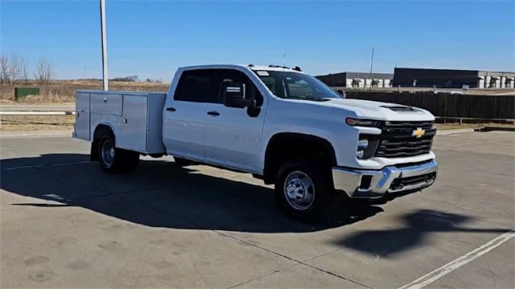 New 2026 Chevrolet Silverado 3500 HD Chassis Cab Work Truck Truck
