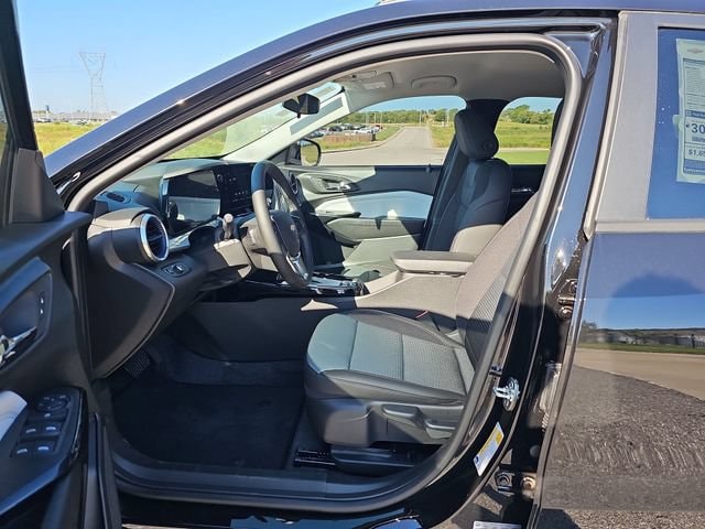 2026 Chevrolet Trax LT - Photo 18